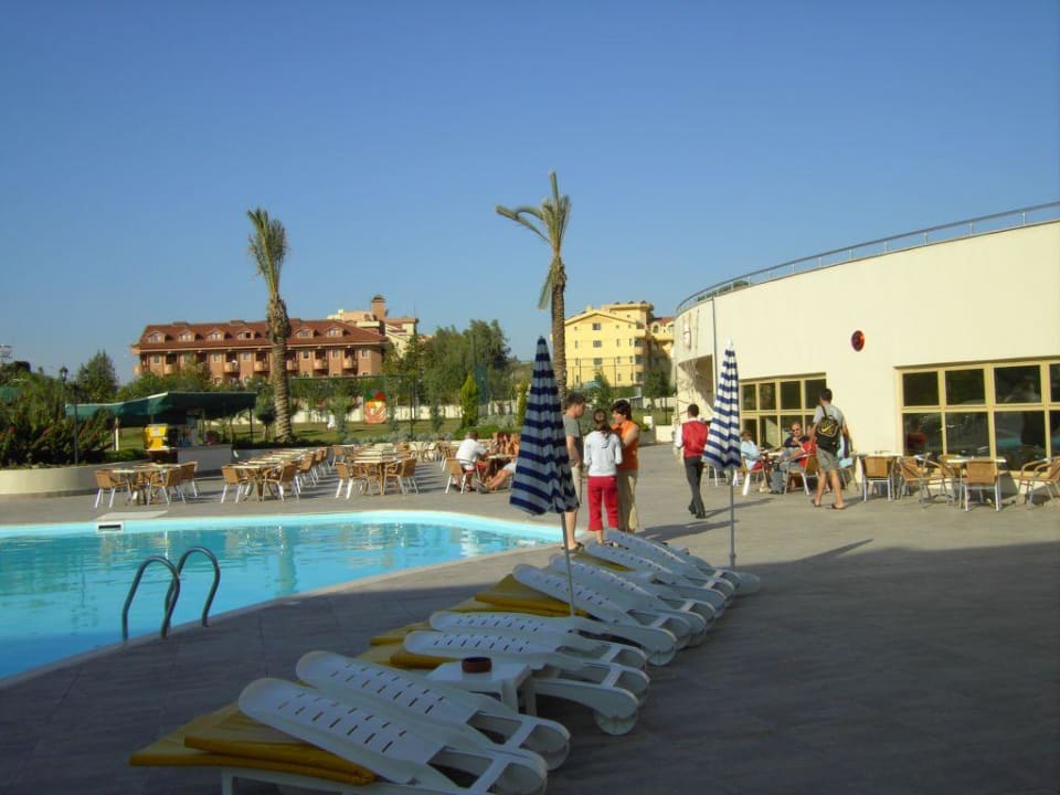 Monachus Park Pool Side Breeze Hotel