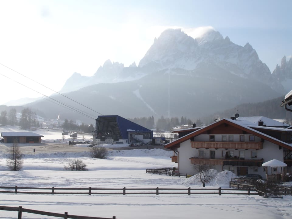 Blick zur Talstation Helm bei -20°C Hotel Tonyhof