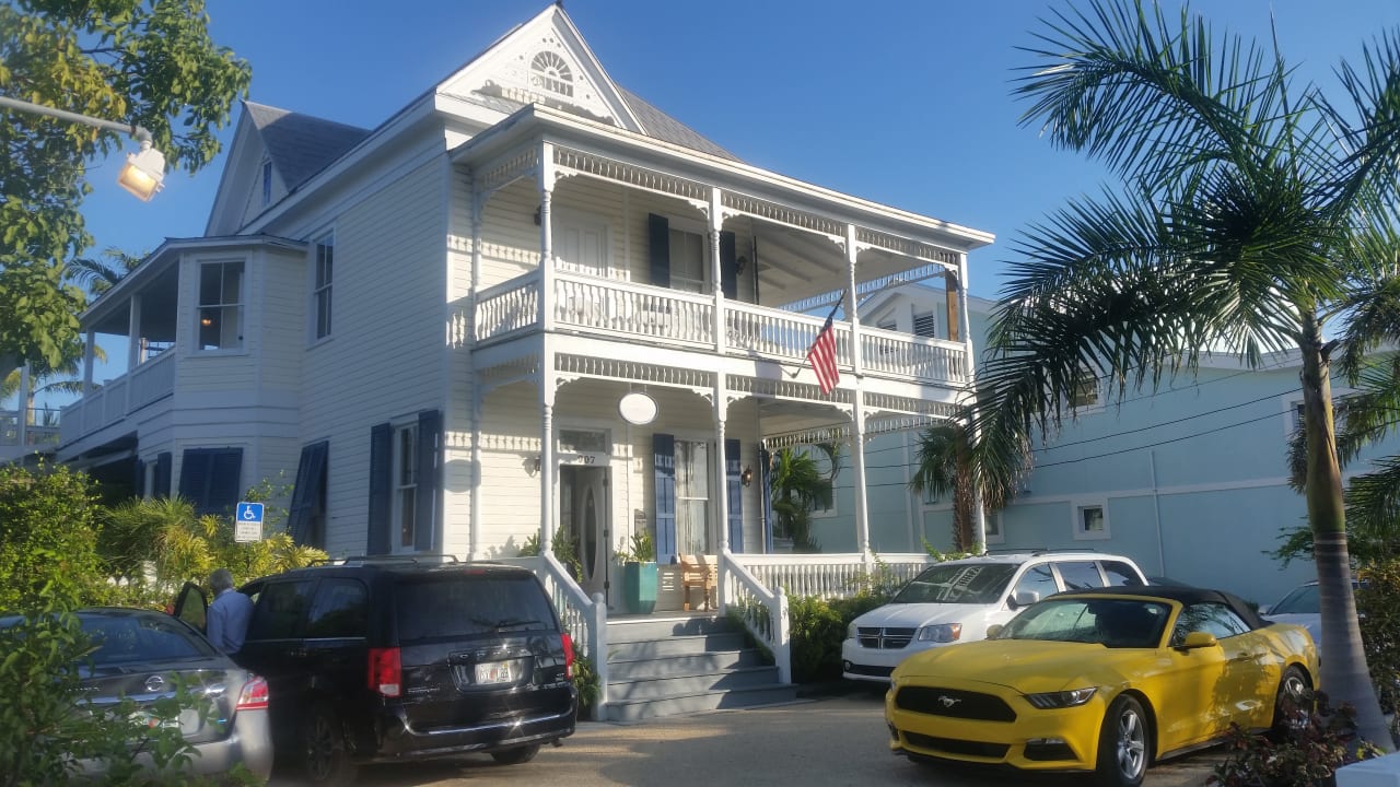 Außenansicht Hotel Azul Key West