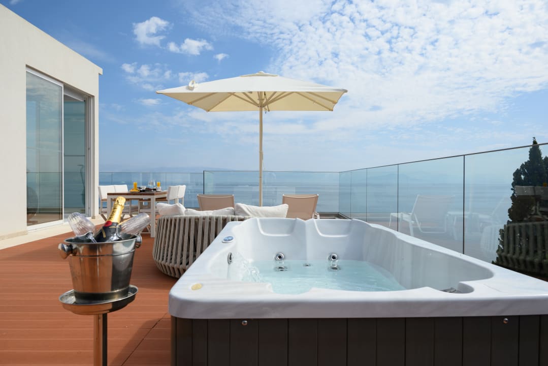 Zimmer Ray Hotel Corfu