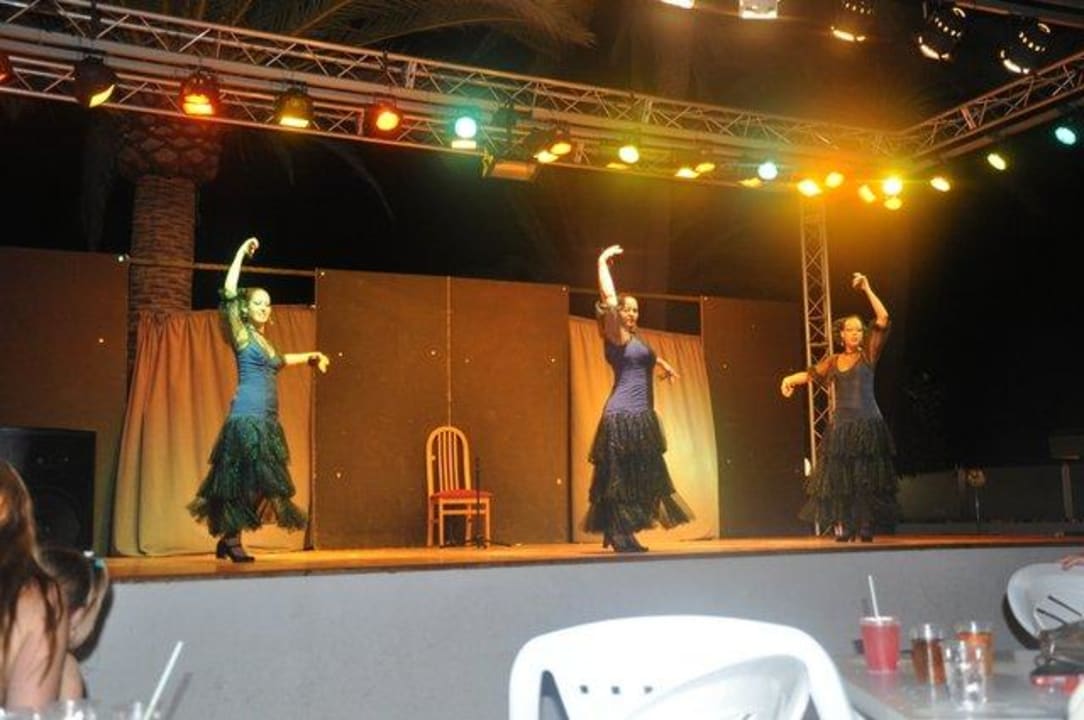 Wieczorne występy Hotel Palia Sa Coma Playa