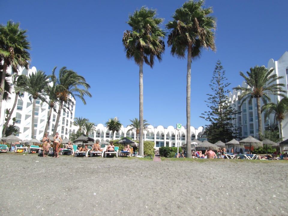 Hotelansicht vom Strand Ona Marinas de Nerja Spa Resort
