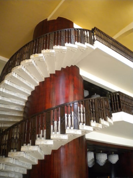 Treppe Hotel El Mouradi Port El Kantaoui