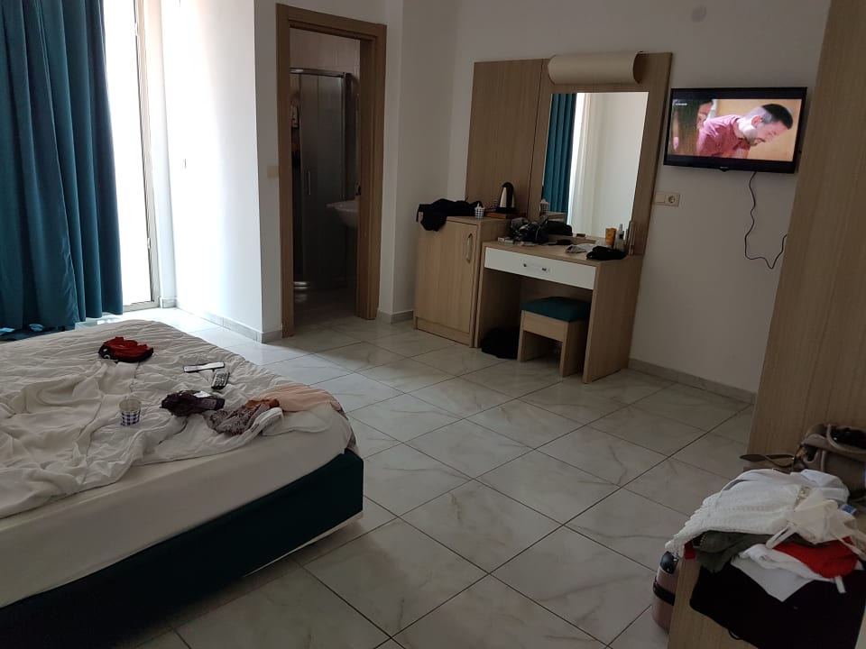 Zimmer Greenlife Hotel