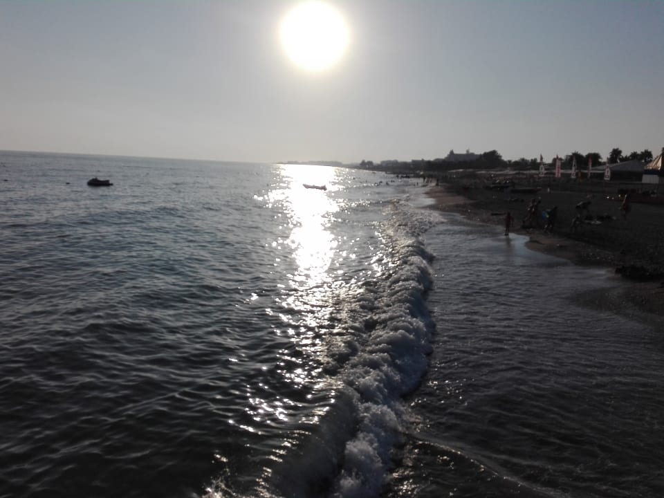 Strand Club Turtas Beach Hotel