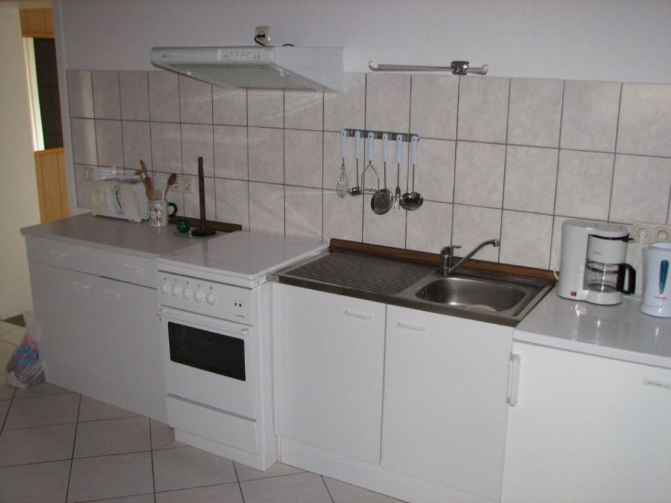 Einfache Küchenzeile FeWo Uns Hüsung