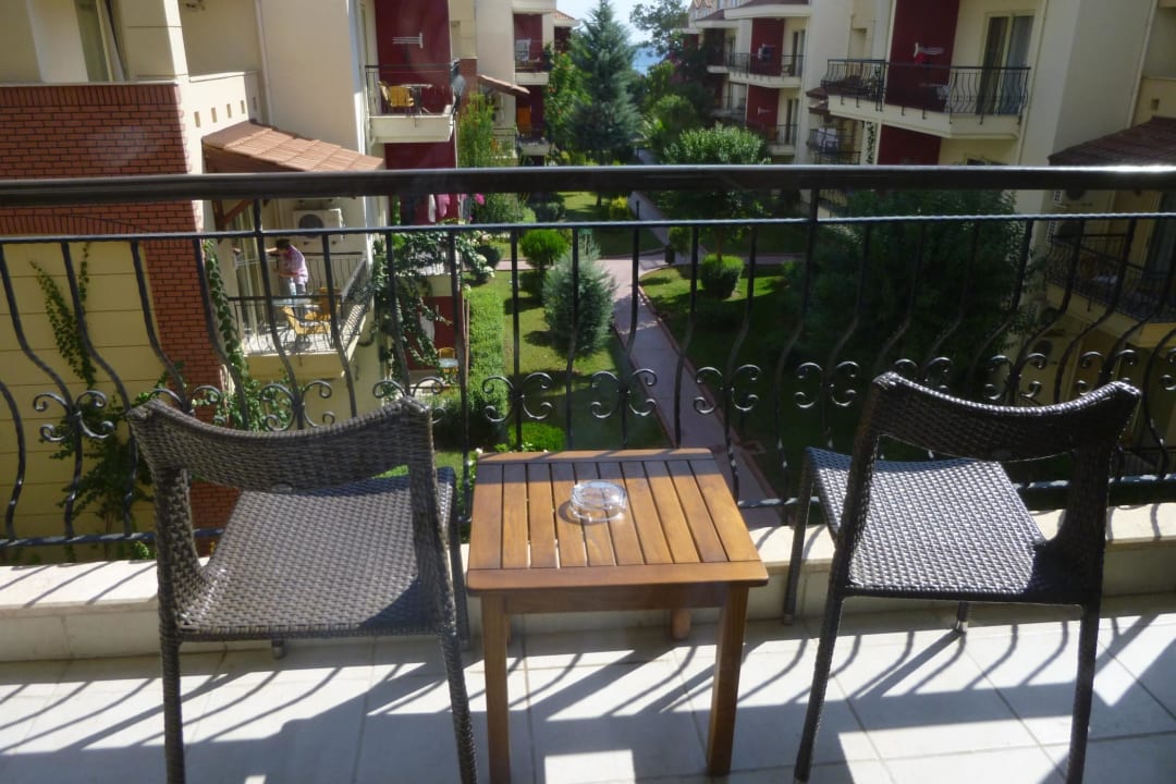 Balkon Crystal Aura