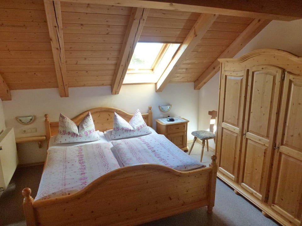 Ferienwohnung 4 - Schlafzimmer Gästehaus Josl Hof