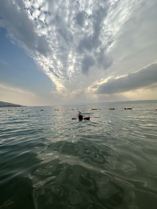 Strand Holiday Inn Resort Dead Sea