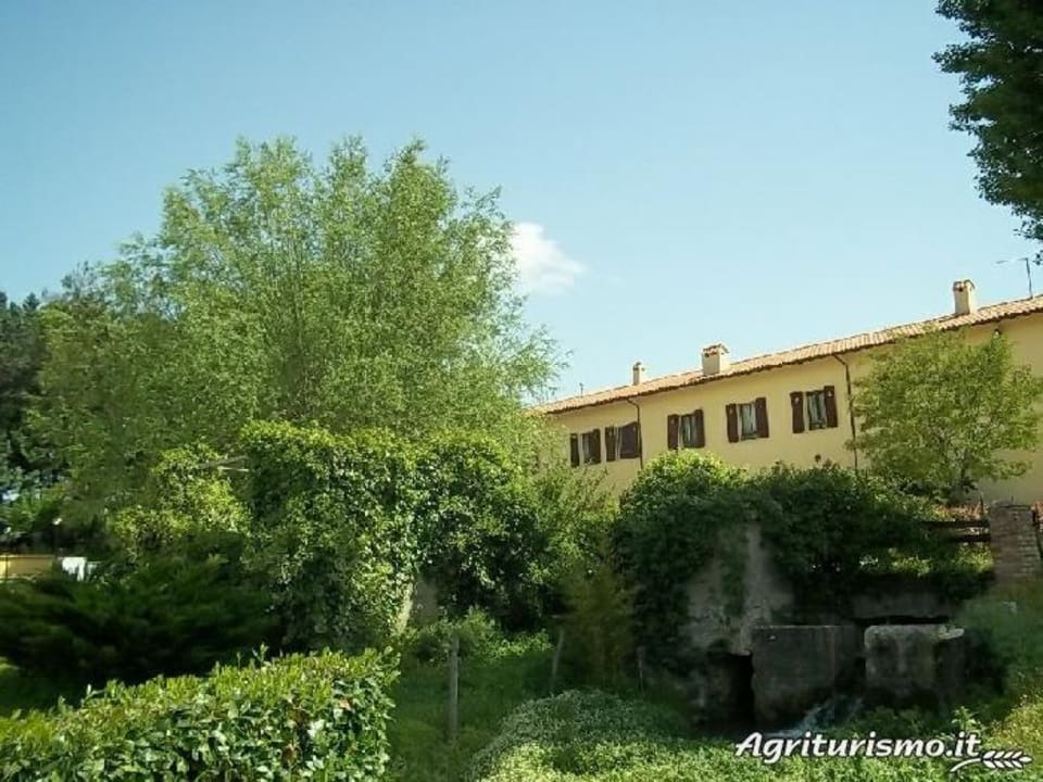 Giardino Apartments Valle del Poggio