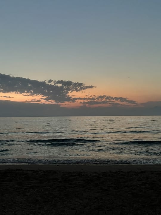 Strand Acharavi Beach Hotel
