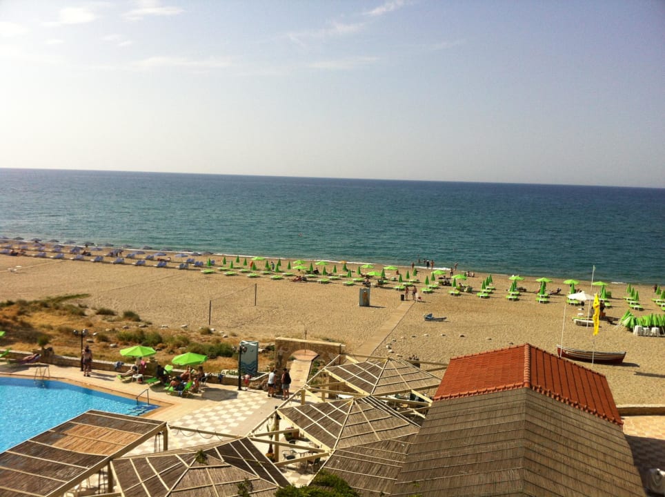 Blick aus dem dritten Stock zum Strand Golden Beach Rethymnon