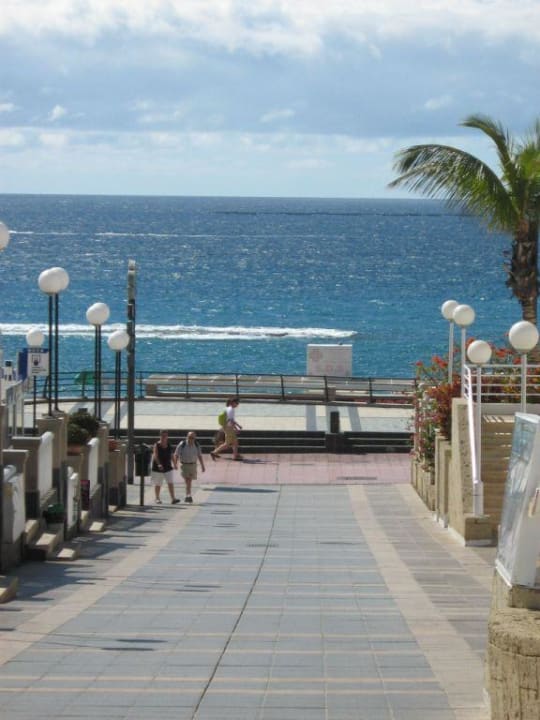 Blick von Hoteleingang zum Strand Lagos de Fañabé Beach Resort