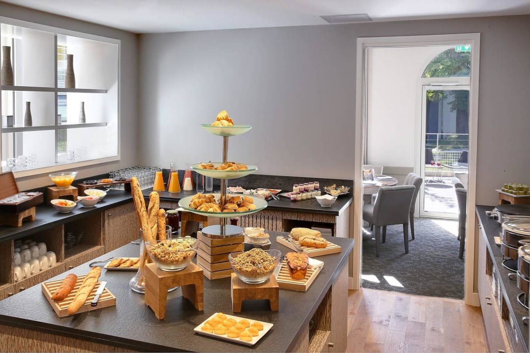 Breakfast Best Western Plus Paris Meudon Ermitage