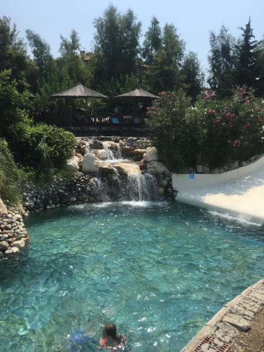 Pool Club Grand Side
