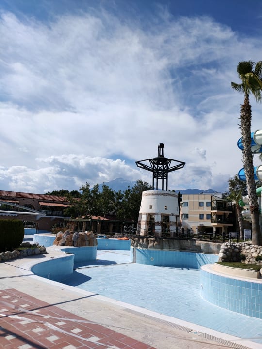 Pool Limak Limra Hotel & Resort