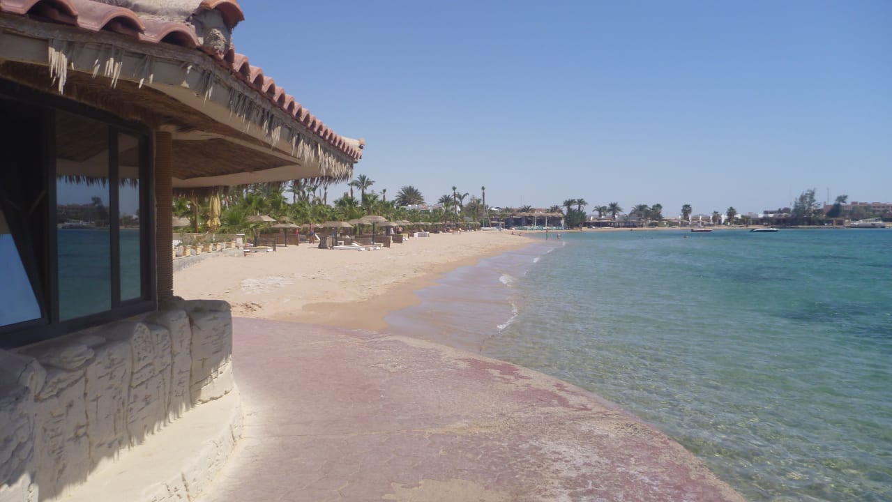 Strand Menaville Safaga