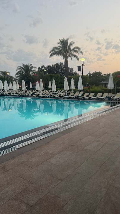 Pool Limak Lara Deluxe Hotel & Resort