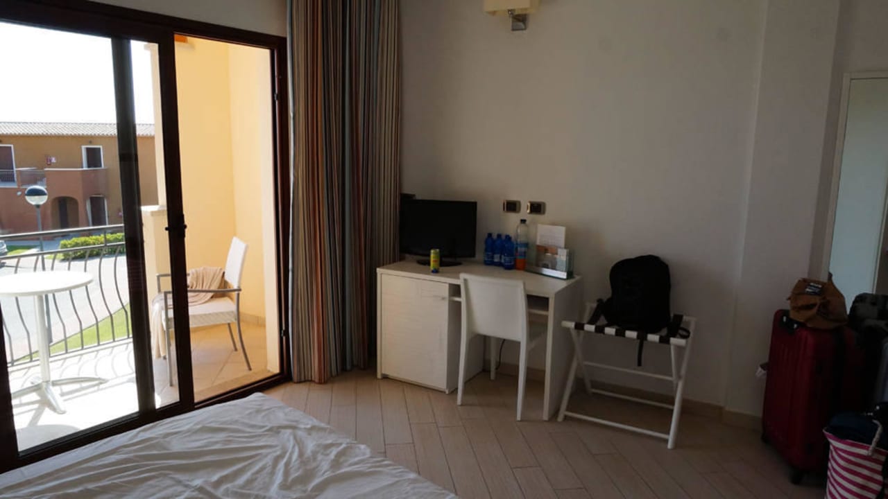 Minibar und Fernseher Terradimare Resort & Spa