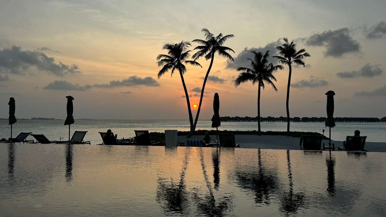 Pool TUI BLUE Olhuveli Romance