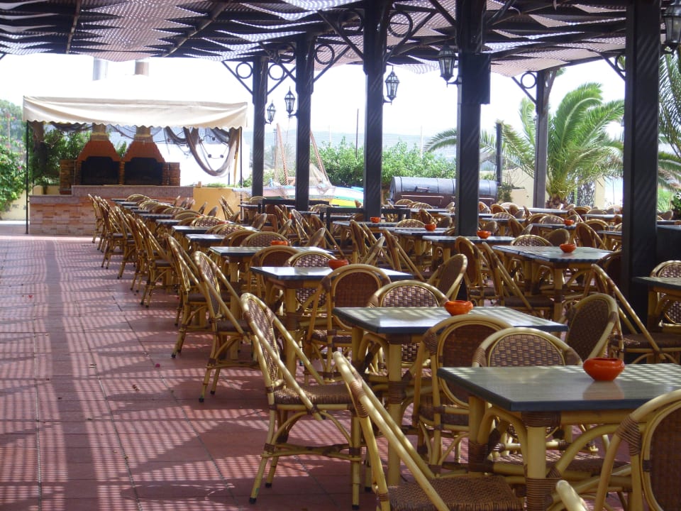Strandbar mit Grill Hotel Paradis Palace