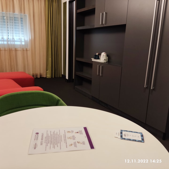 Zimmer Mercure Nerocubo Rovereto