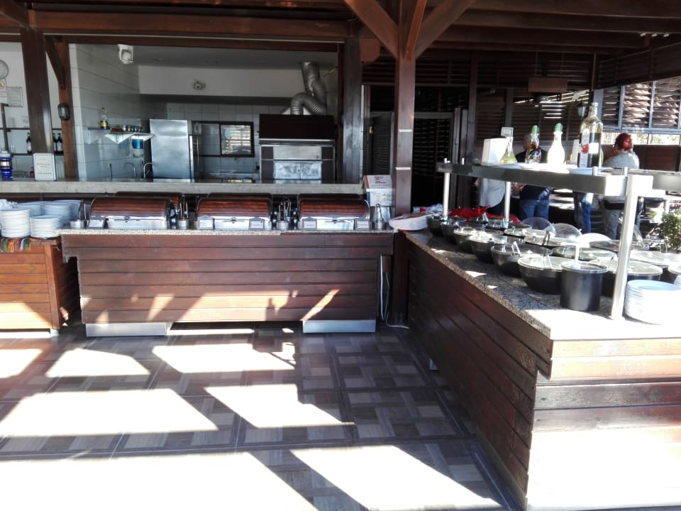 Strand Port Side Resort Hotel