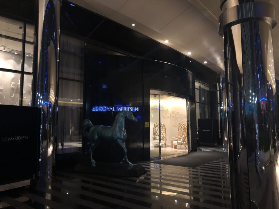 Lobby Le Royal Méridien Beach Resort & Spa Dubai