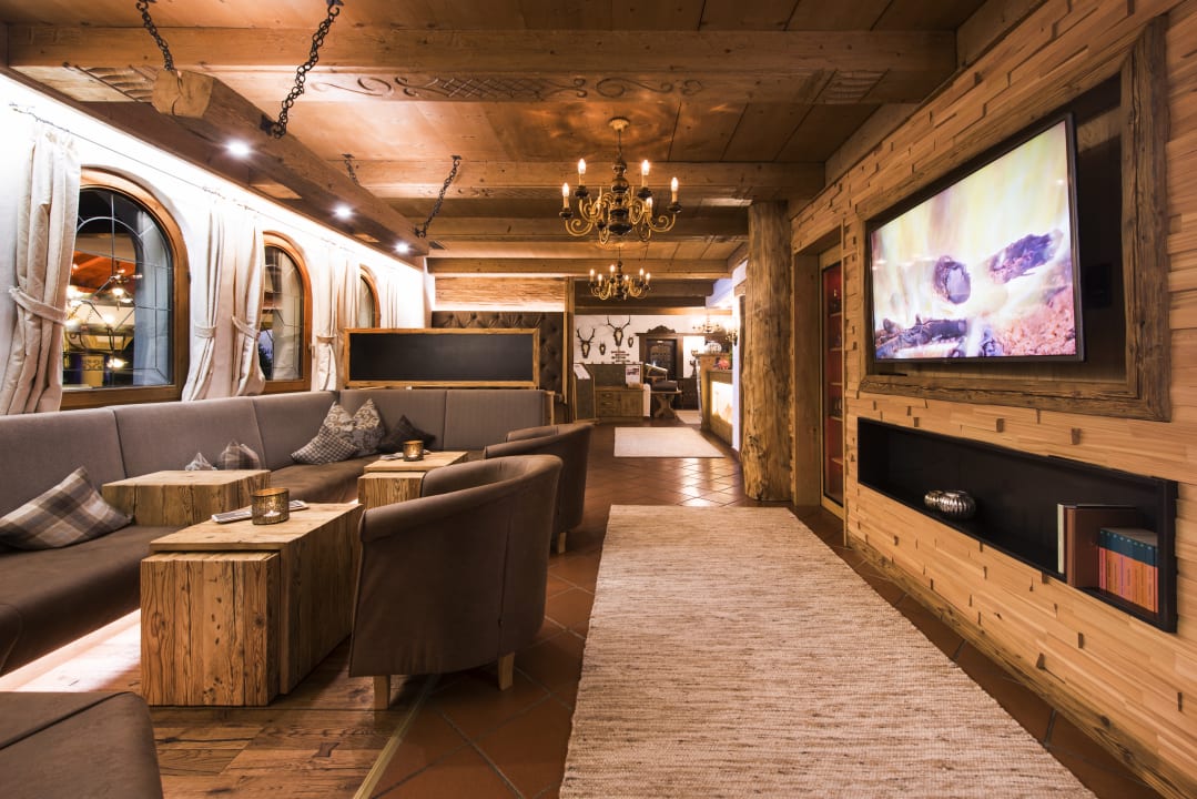 Lobby Hotel Der Stubaierhof Neustift