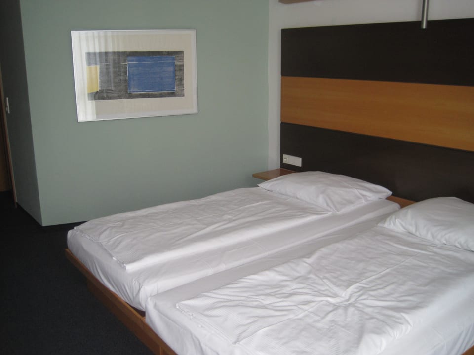 Bett DZ SEEhotel Friedrichshafen