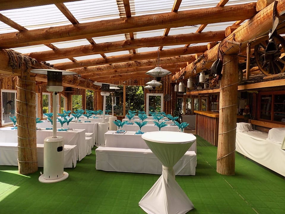 Blockhütte Hotel Restaurant Mönchhof