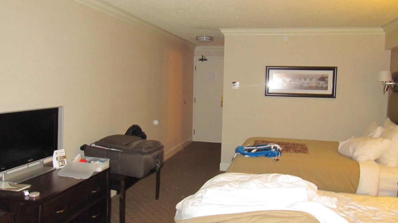 Angesichts des Preises eher nüchtern Sandman Signature Hotel & Resort Vancouver Airport