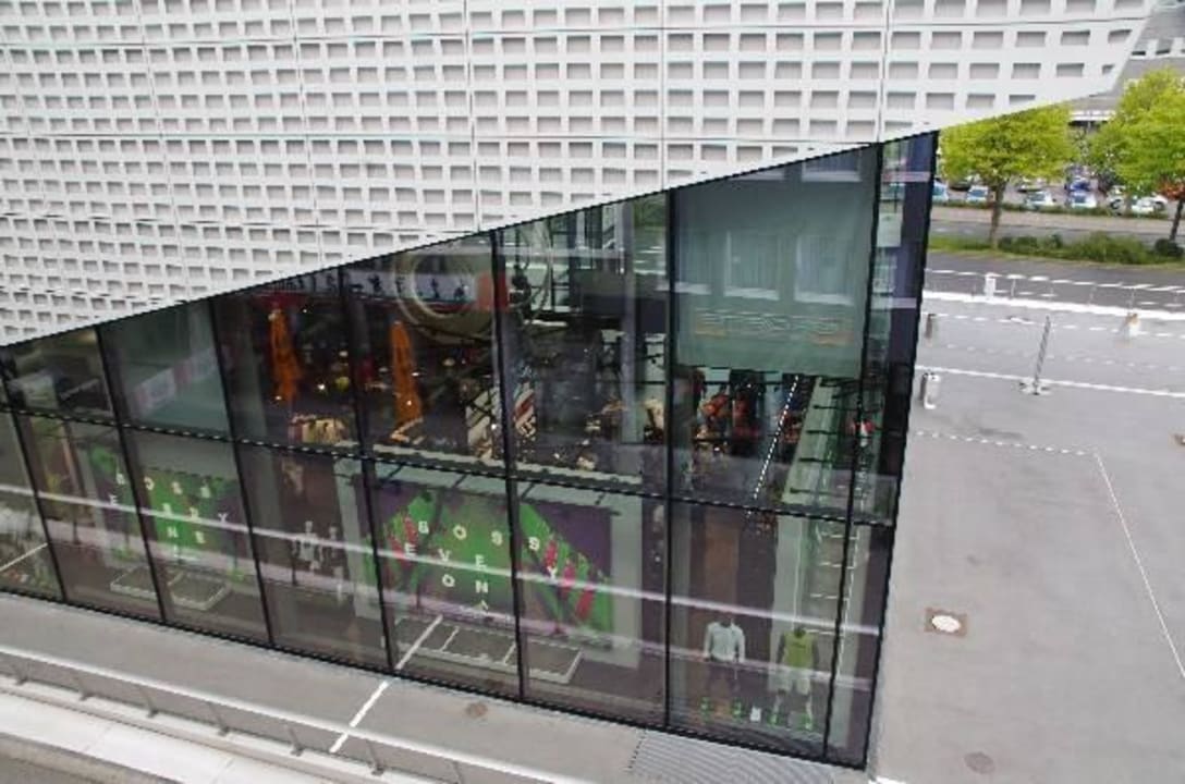 Blick aus Zimmer 3. OG gen Fußballmuseum (Detail) LivInn  Hotel