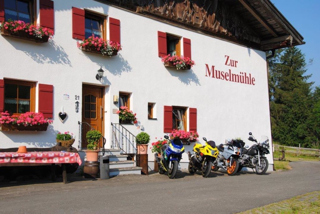 Motorradfahrer sind jederzeit willkommen! Ferienhof Zur Muselmühle