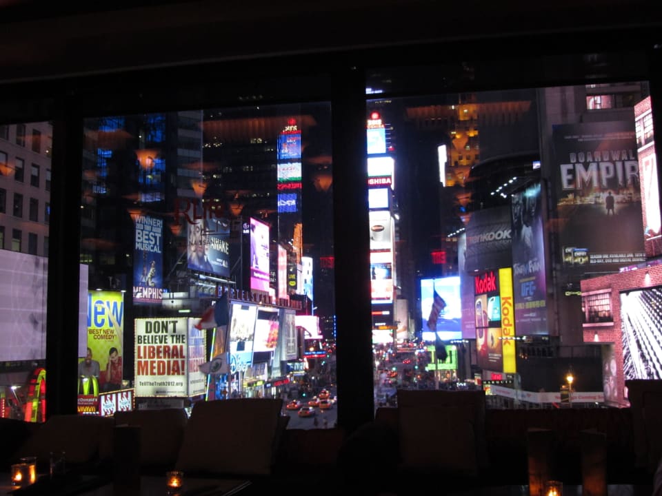 Aussicht von der Hotelbar Renaissance Hotel New York Times Square