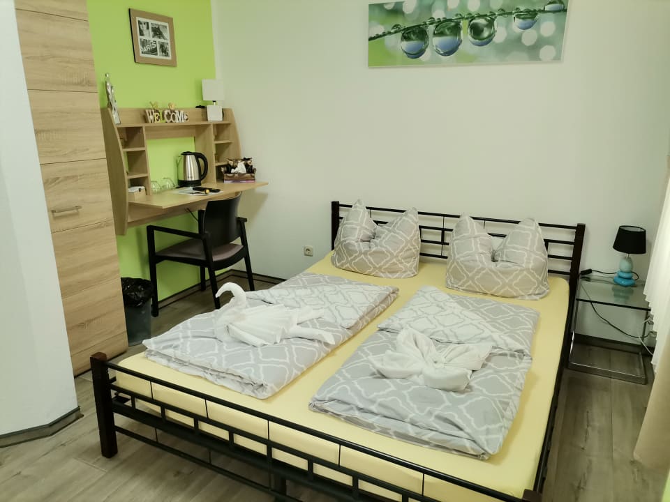 Zimmer Pension Weisser Brunnen