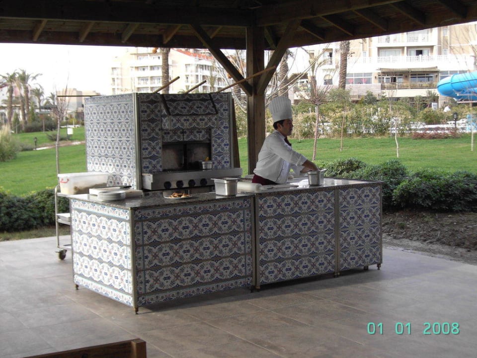 Strandbar - frisch zubereitete türkische Pizza Trendy Aspendos Beach Hotel