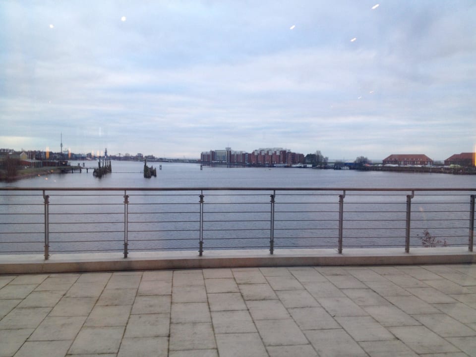 Blick vom Frühstück ATLANTIC Hotel Wilhelmshaven