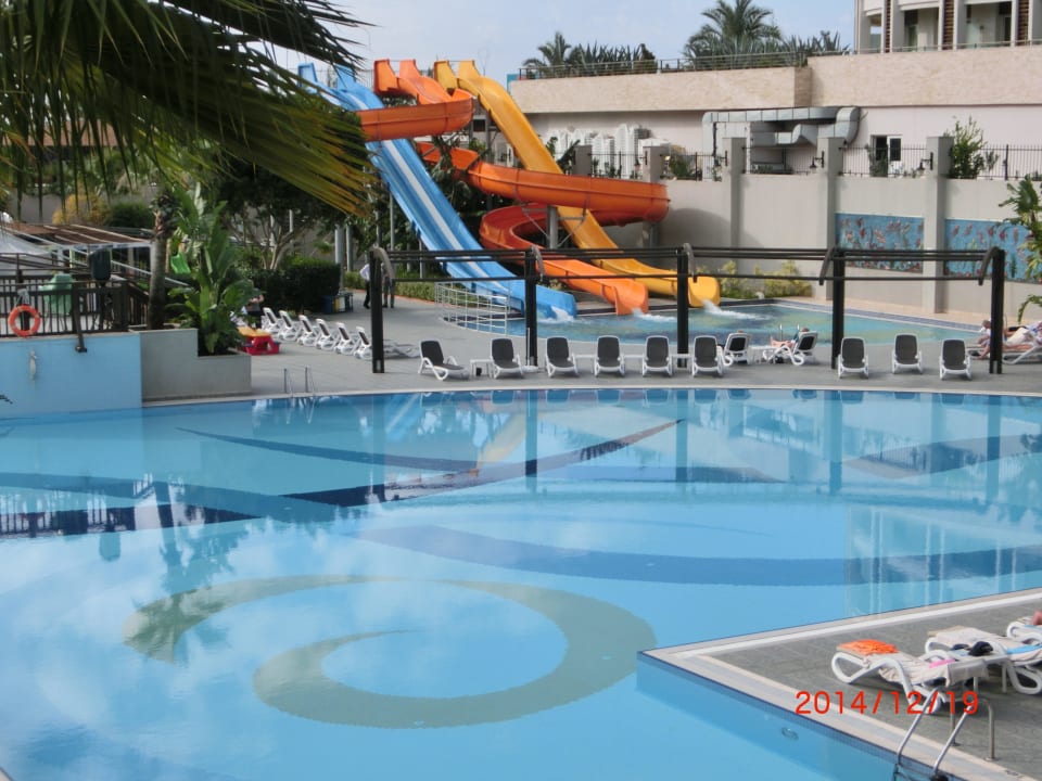 Wasser marsch auch im... Aydinbey Kings Palace & Spa