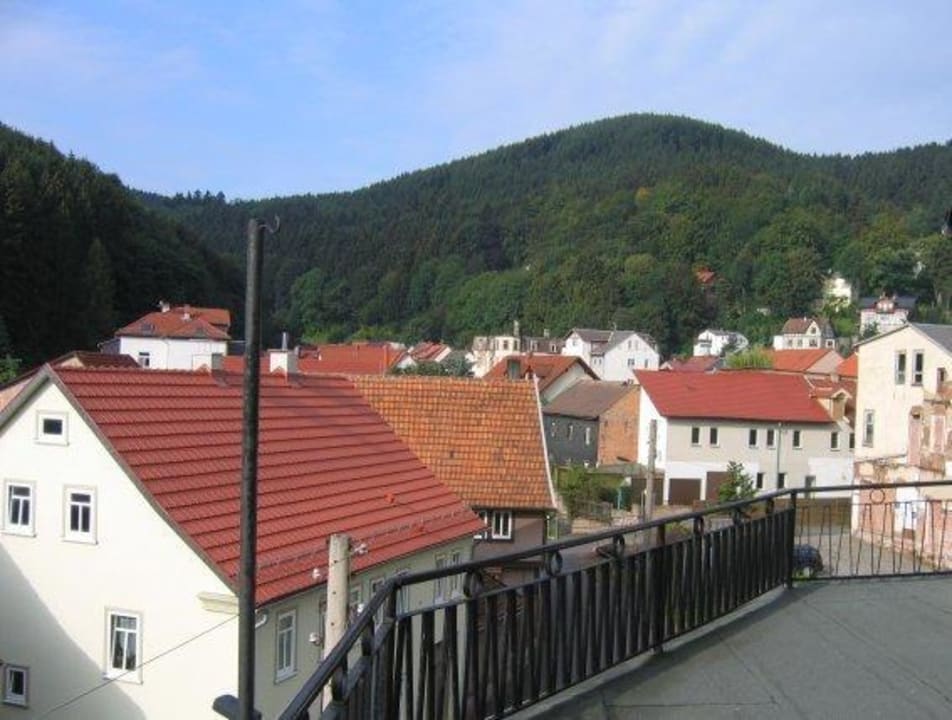 Panorama vom Balkon Ferienwohnung Hotel am KloßTheater