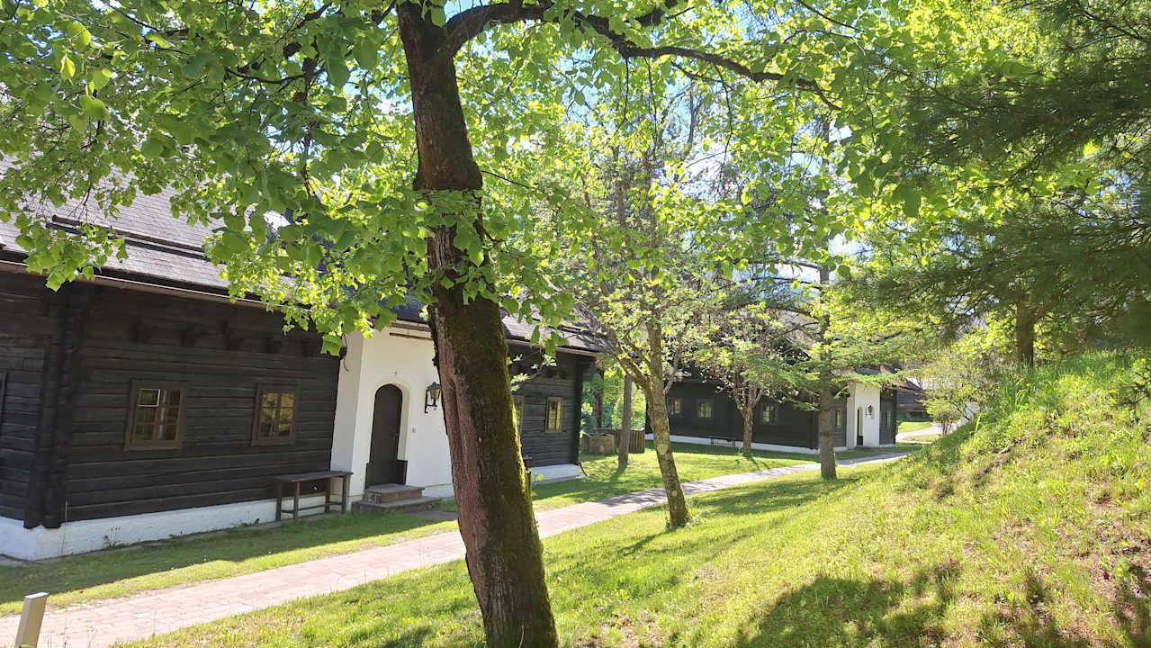 Außenansicht Naturel Hoteldorf Schönleitn