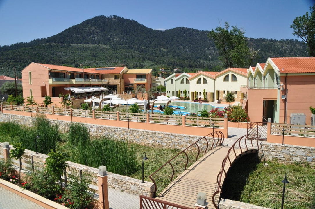 Poolanlage beim Haupthaus Alexandra Golden Boutique - Adults only