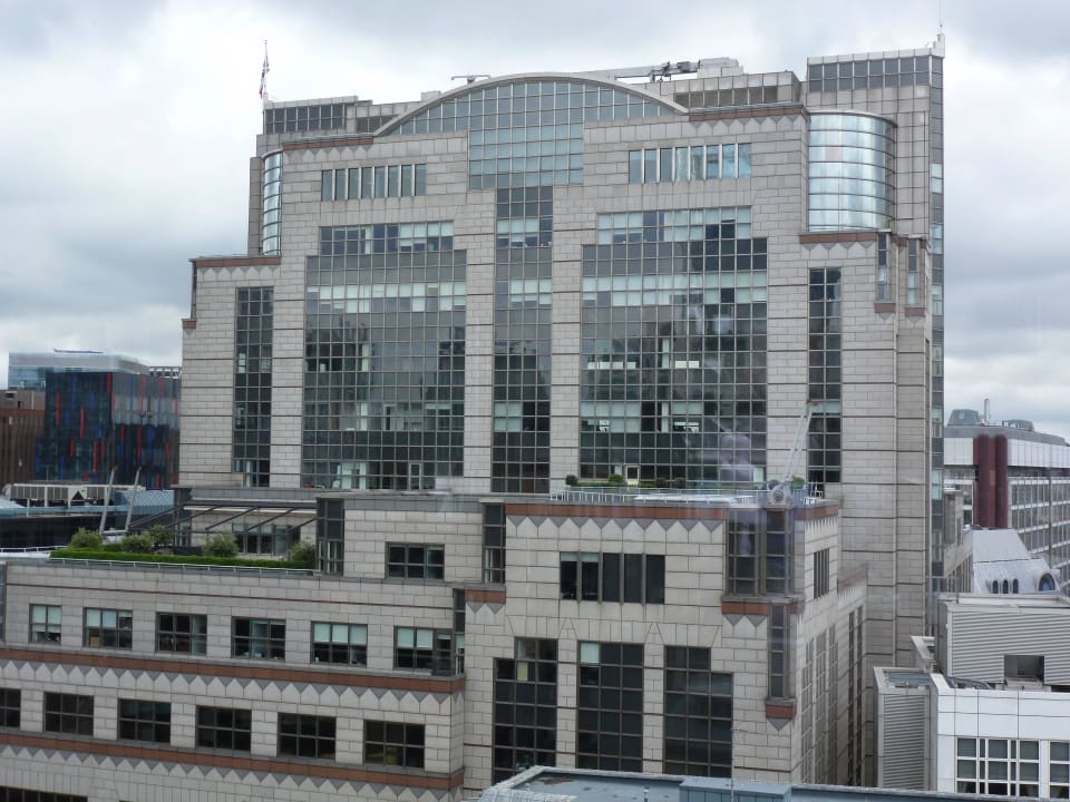 Ausblick Bar                                       DoubleTree by Hilton Hotel London - Tower of London