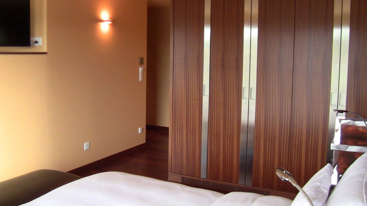 Großer Schrank mit viel Platz The Hotel Lucerne, Autograph Collection