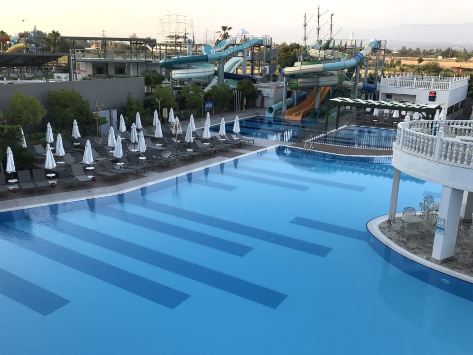Pool J'adore Deluxe Hotel & Spa