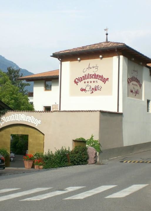 Eingangsportal Hotel Ansitz Plantiz