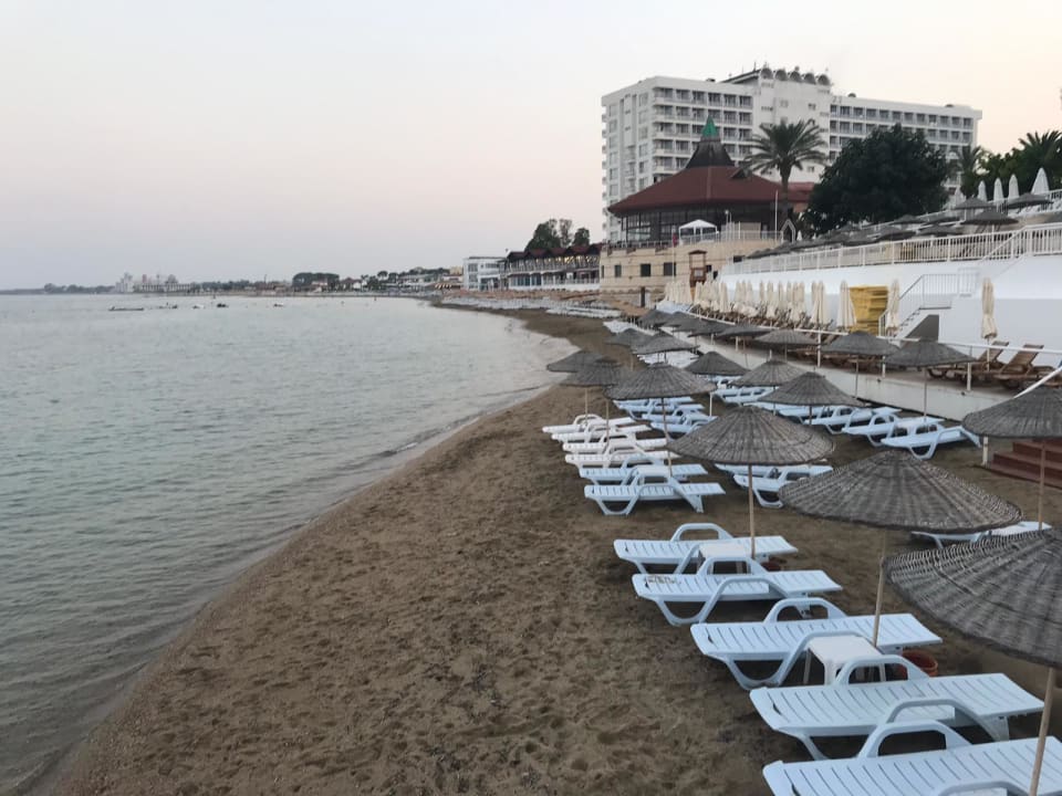 Strand Salamis Bay Conti Resort Hotel & Casino