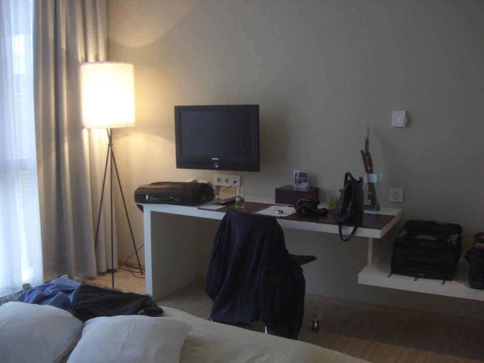 Blick zum Schreibtisch Hotel am Domplatz