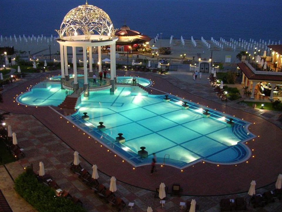 Aussicht bei Nacht Helena Sands