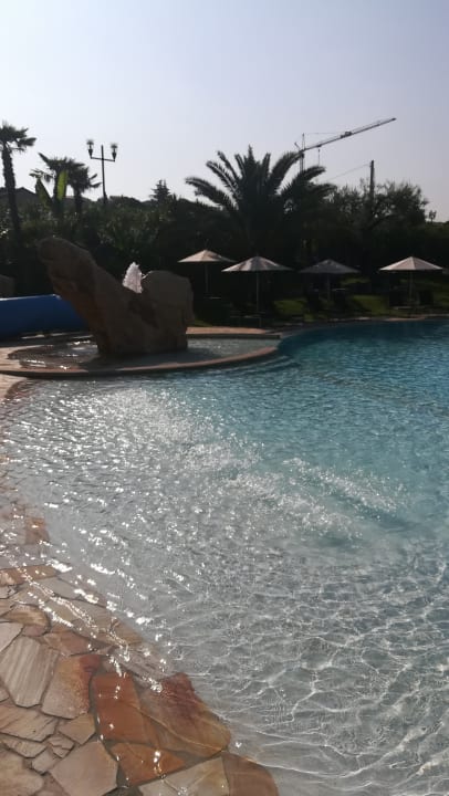 Pool Color Hotel